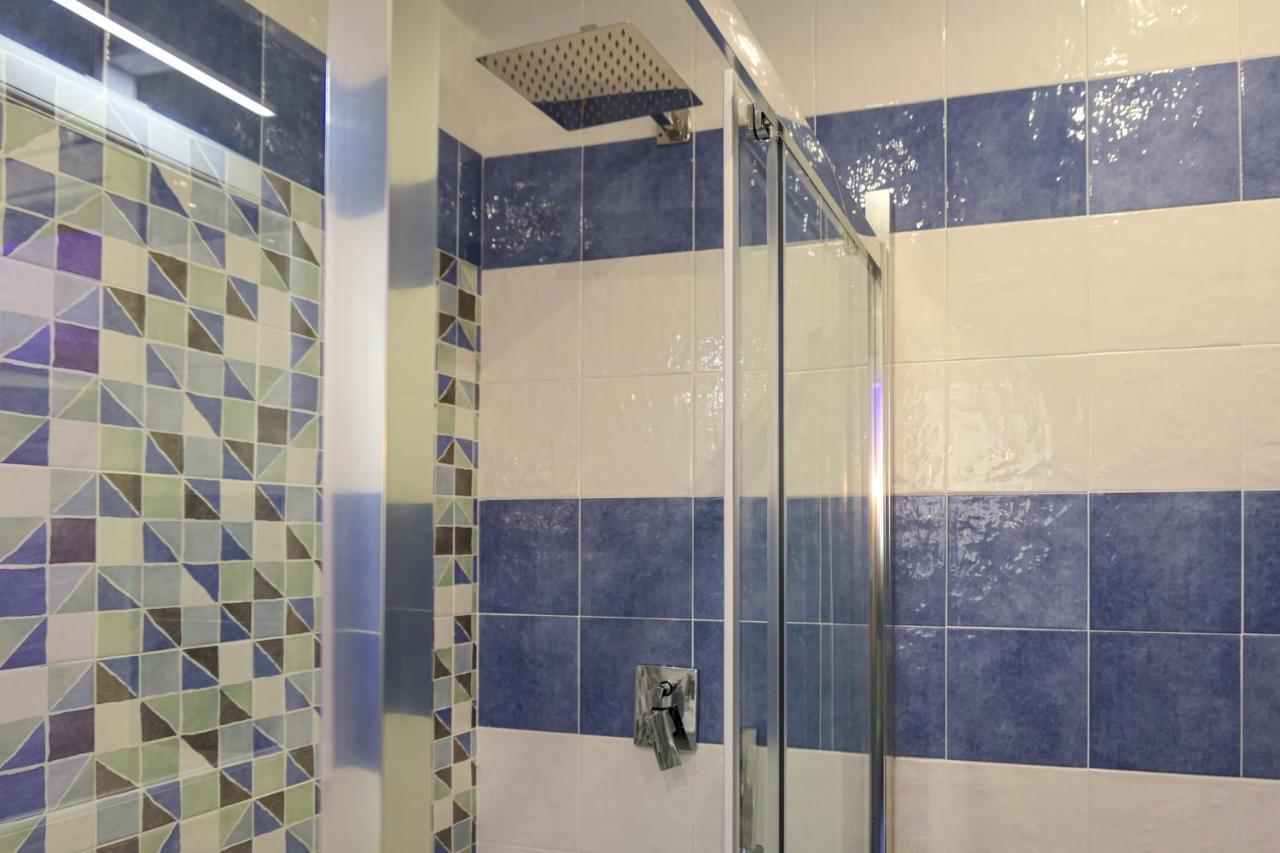 Cristianzerotre Suite Napoli Esterno foto